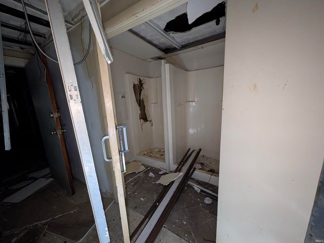 2440 Bowser Avenue, Fort Wayne, IN 46803