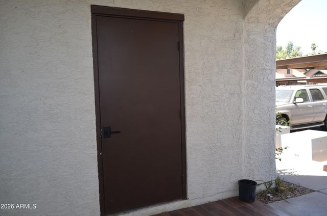 4730 W NORTHERN Avenue 1117, Glendale, AZ 85301