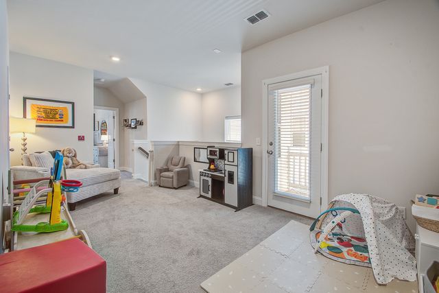 522 Spring Hollow Drive, Charleston, SC 29492