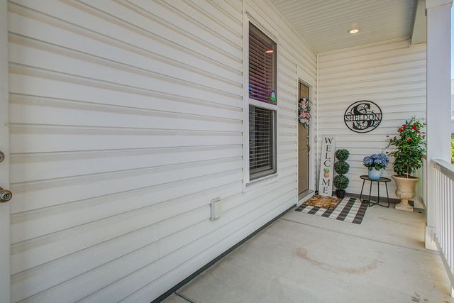 522 Spring Hollow Drive, Charleston, SC 29492