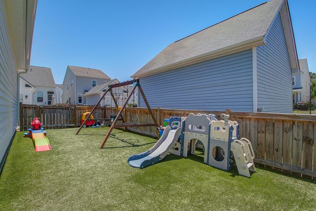 522 Spring Hollow Drive, Charleston, SC 29492
