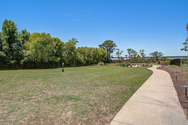 522 Spring Hollow Drive, Charleston, SC 29492