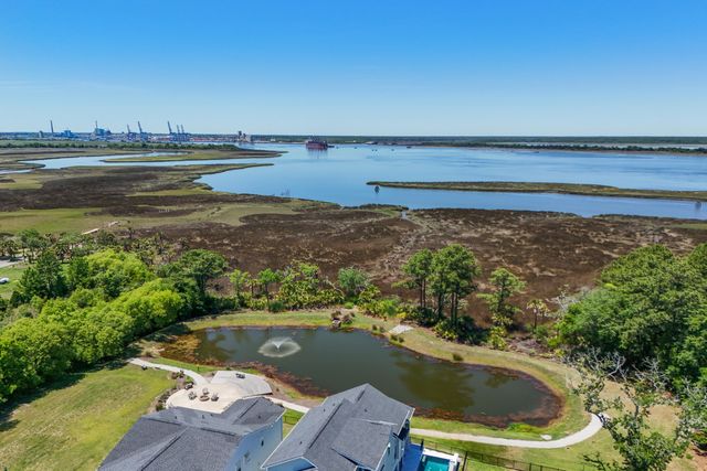 522 Spring Hollow Drive, Charleston, SC 29492