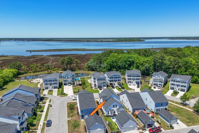 522 Spring Hollow Drive, Charleston, SC 29492