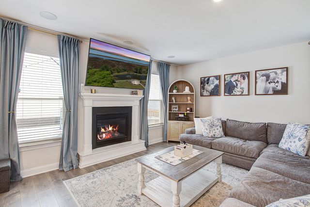 522 Spring Hollow Drive, Charleston, SC 29492