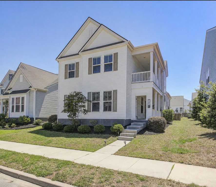 522 Spring Hollow Drive, Charleston, SC 29492