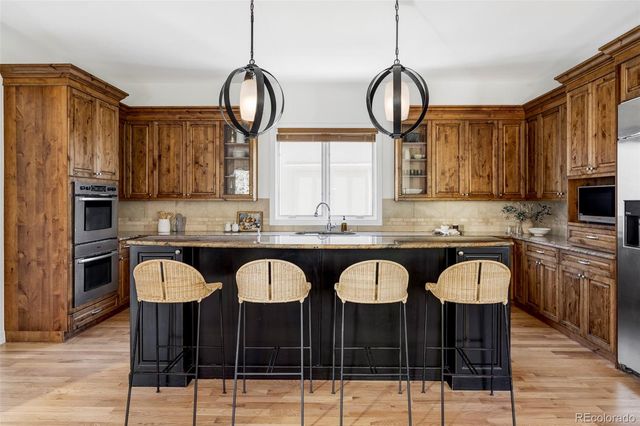 2860 Clinton Street, Denver, CO 80238