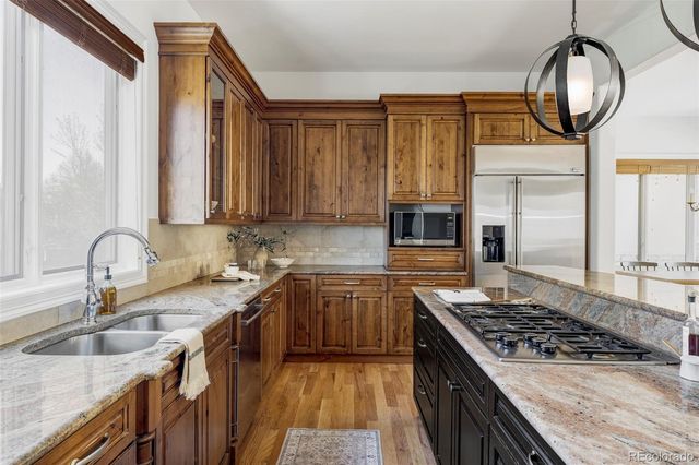 2860 Clinton Street, Denver, CO 80238