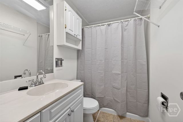 1981 Lee Peters Rd, Loganville, GA 30052