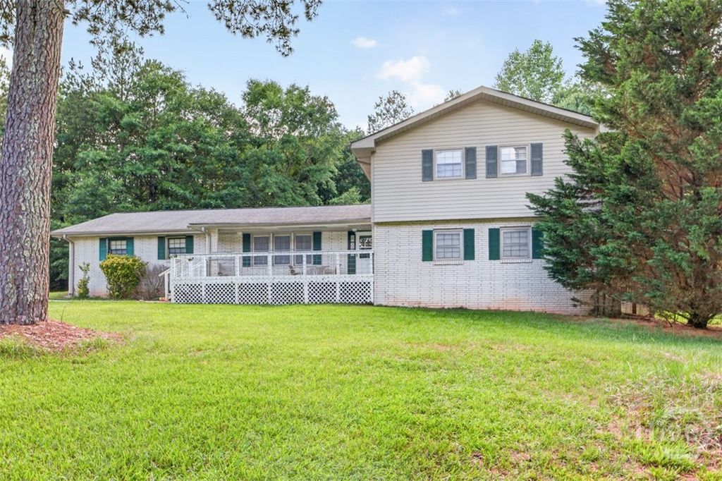 1981 Lee Peters Rd, Loganville, GA 30052