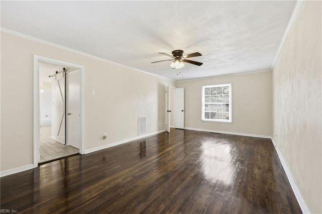 2932 Sunrise AVE, Chesapeake, VA 23324