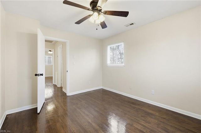 2932 Sunrise AVE, Chesapeake, VA 23324