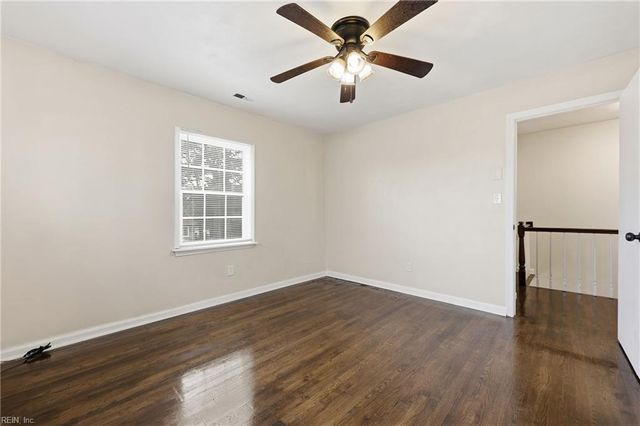 2932 Sunrise AVE, Chesapeake, VA 23324