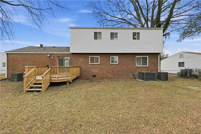 2932 Sunrise AVE, Chesapeake, VA 23324