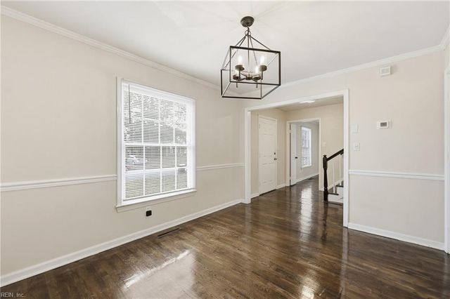 2932 Sunrise AVE, Chesapeake, VA 23324