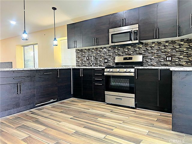 43401 Alep Avenue, Lancaster, CA 93536
