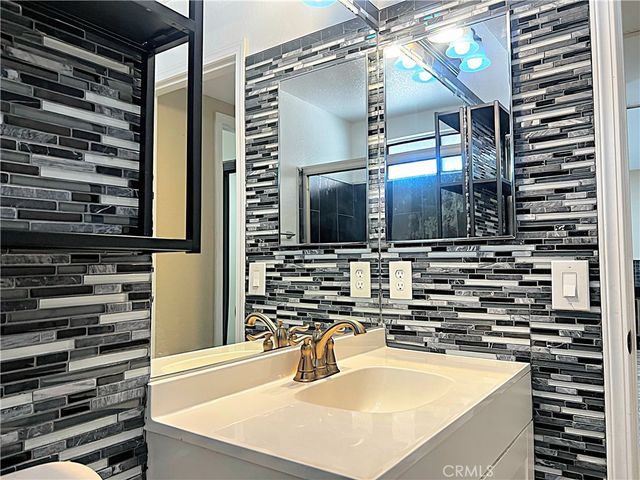 43401 Alep Avenue, Lancaster, CA 93536