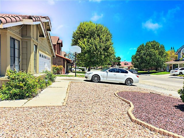 43401 Alep Avenue, Lancaster, CA 93536