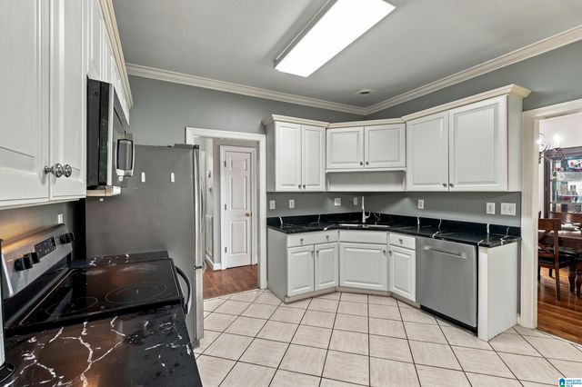 845 MEADOW RIDGE LANE, Birmingham, AL 35242