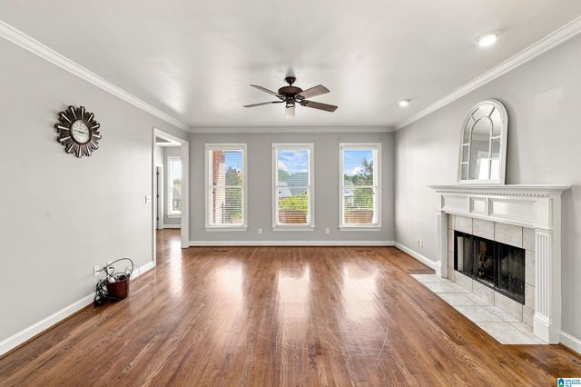 845 MEADOW RIDGE LANE, Birmingham, AL 35242