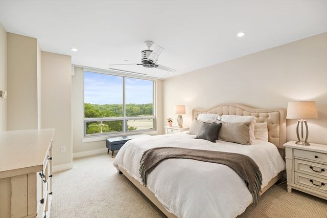 201 Elliott St 510, Beverly, MA 01915