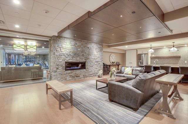 201 Elliott St 510, Beverly, MA 01915