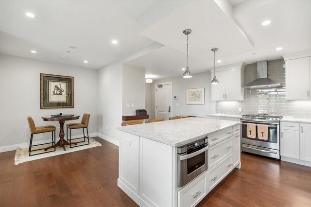 201 Elliott St 510, Beverly, MA 01915