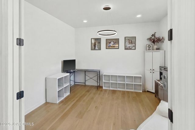 5860 KINGFISHER DRIVE, Ashland, MO 65010