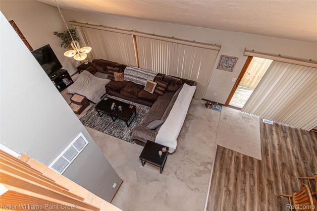 39671 Arbor Street, Harrison Charter Township, MI 48045