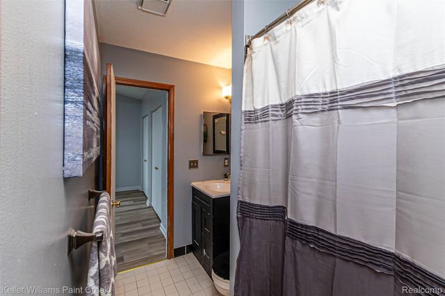 39671 Arbor Street, Harrison Charter Township, MI 48045