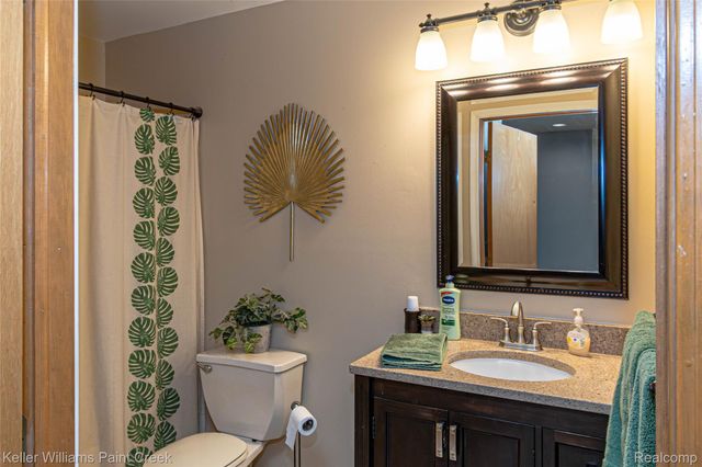 39671 Arbor Street, Harrison Charter Township, MI 48045