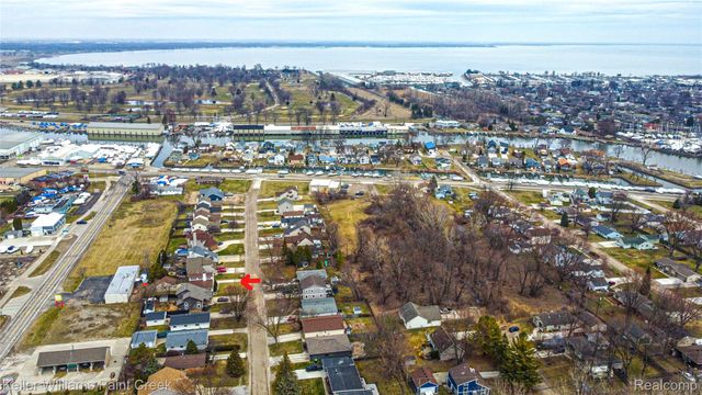 39671 Arbor Street, Harrison Charter Township, MI 48045