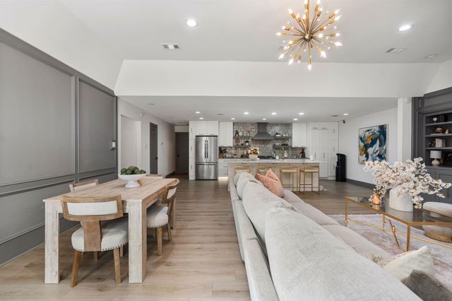 40 Wellington Court, Sugar Land, TX 77478