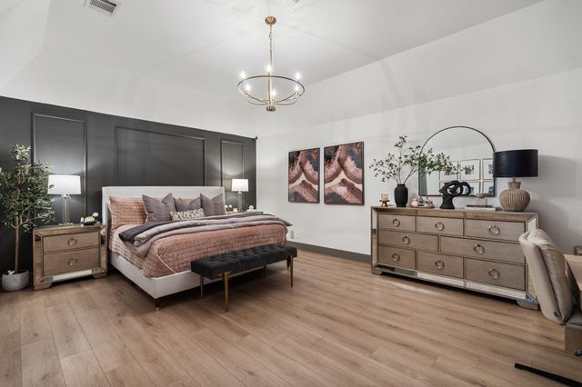 40 Wellington Court, Sugar Land, TX 77478