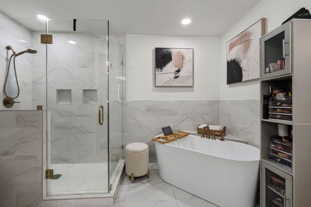 40 Wellington Court, Sugar Land, TX 77478