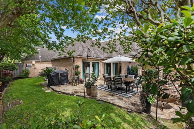 40 Wellington Court, Sugar Land, TX 77478