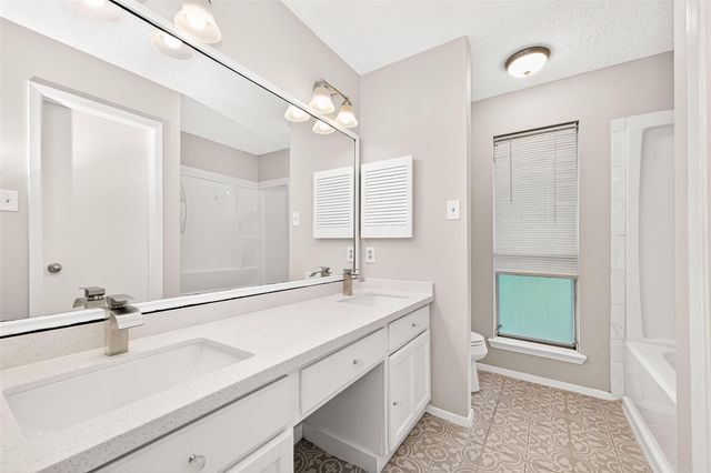 8631 Orchard Ridge Lane, Humble, TX 77338