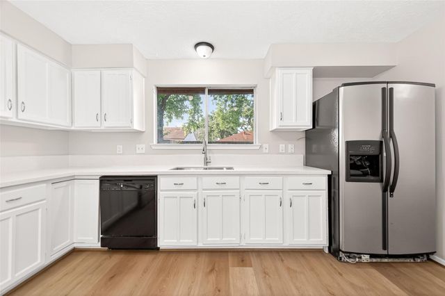 8631 Orchard Ridge Lane, Humble, TX 77338
