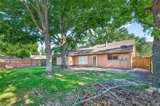 8631 Orchard Ridge Lane, Humble, TX 77338
