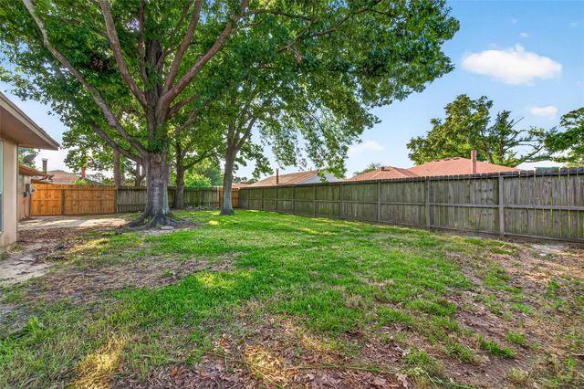 8631 Orchard Ridge Lane, Humble, TX 77338