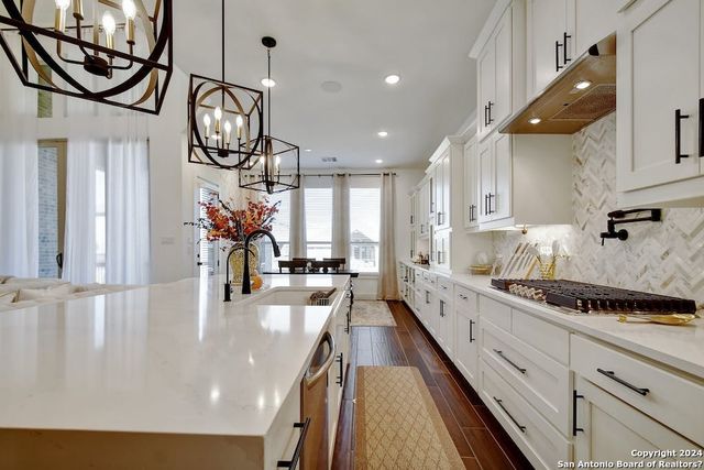 120 Wild Rose Hill, Boerne, TX 78006