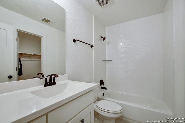 120 Wild Rose Hill, Boerne, TX 78006