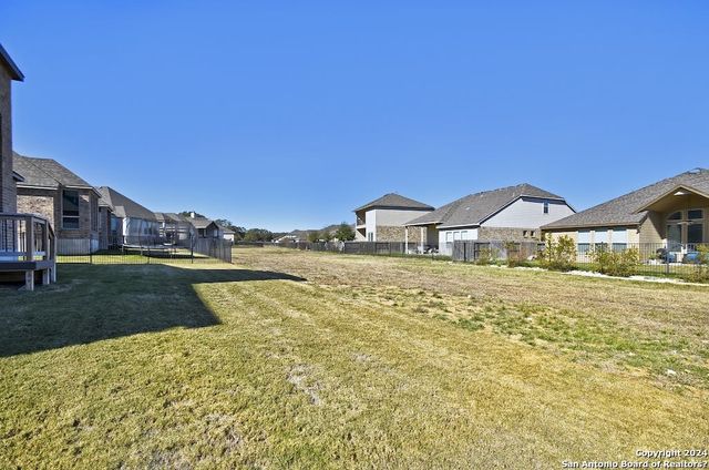 120 Wild Rose Hill, Boerne, TX 78006