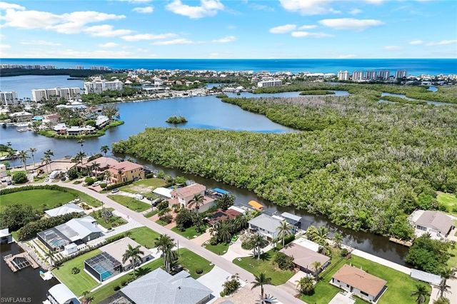 4911 Esplanade ST, Bonita Springs, FL 34134