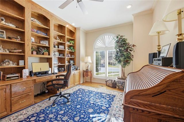 21304 E 37th Terrace Court S, Independence, MO 64057