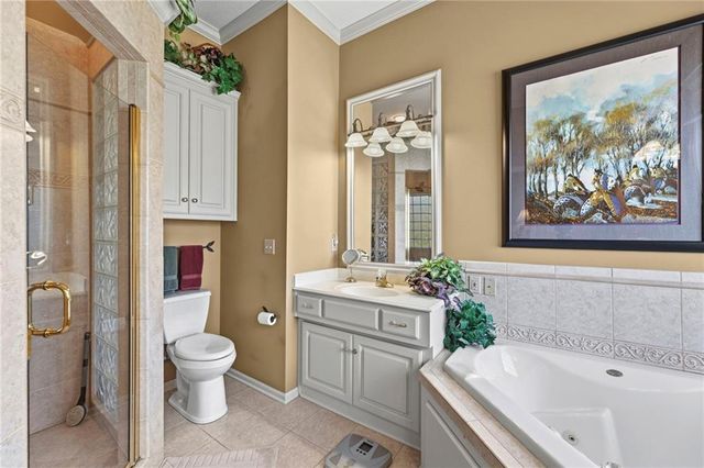 21304 E 37th Terrace Court S, Independence, MO 64057