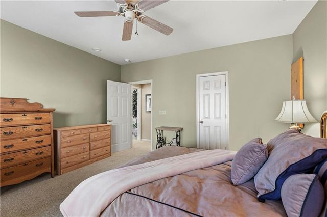 21304 E 37th Terrace Court S, Independence, MO 64057