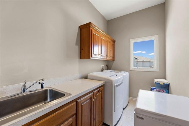 21304 E 37th Terrace Court S, Independence, MO 64057