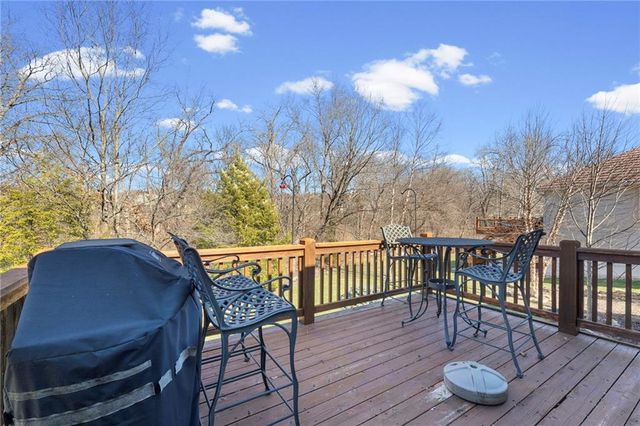 21304 E 37th Terrace Court S, Independence, MO 64057