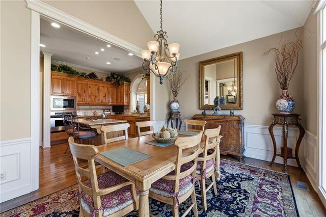 21304 E 37th Terrace Court S, Independence, MO 64057